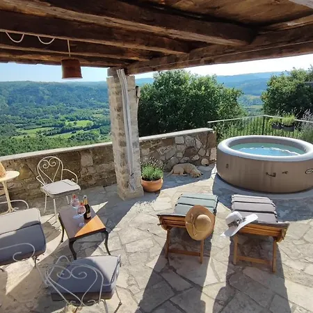 Апартаменты Amazing Casa Fermeglia With Private Jacuzzie And Perfect Panoramic View *